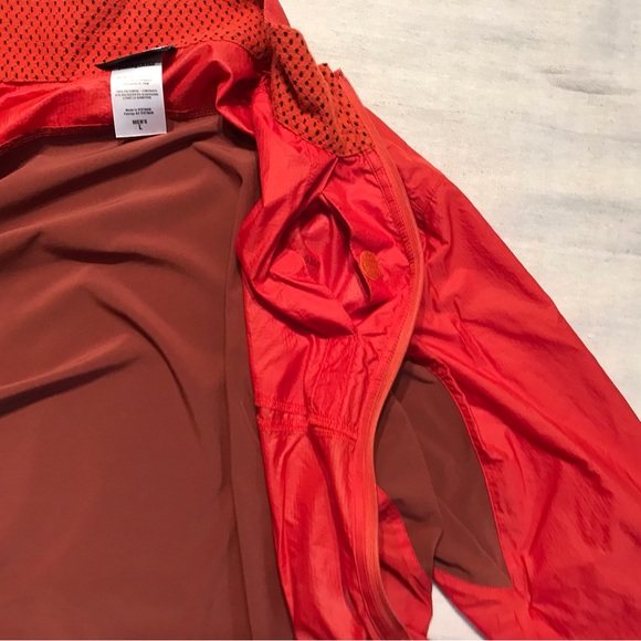 Patagonia Nine Trails Wind Jacket (L) - Picture 6 of 10